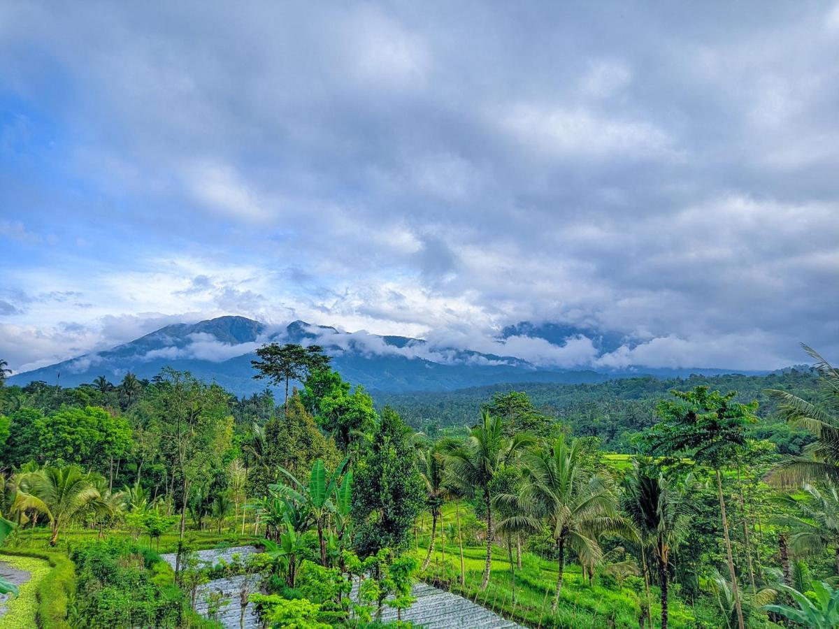 Tetebatu Mountain View Homestay Exterior photo