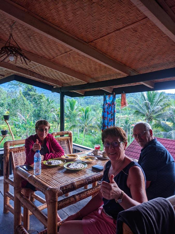 Tetebatu Mountain View Homestay Exterior photo